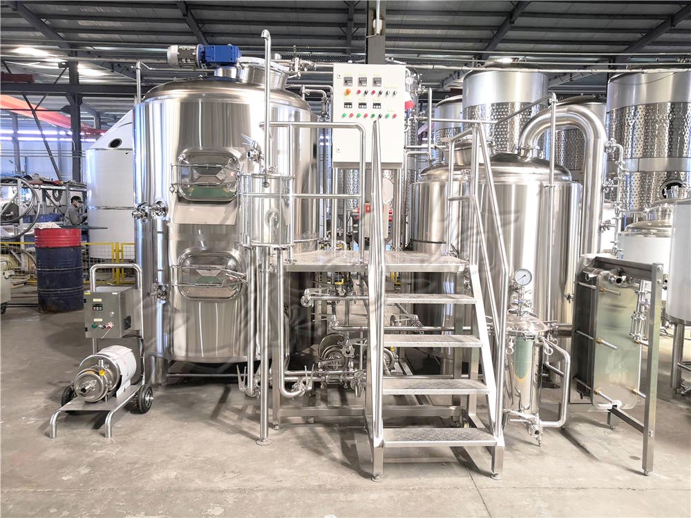 1000L兩器+熱水精釀啤酒釀造設備